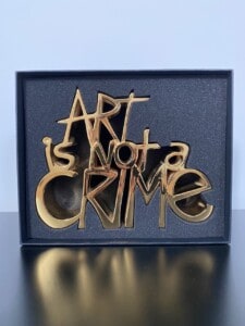 Art is not a crime gold 5